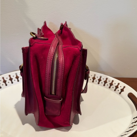 Fossil Raspberry Shoulder Bag - Picture 5 of 9